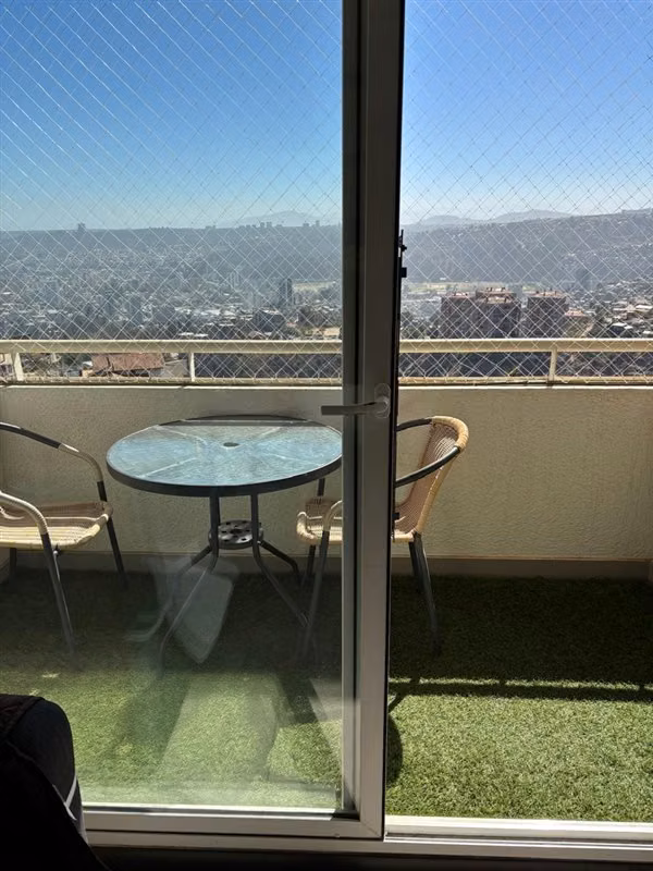 Arriendo Departamento 2D 1B Condominio Altos de Viña