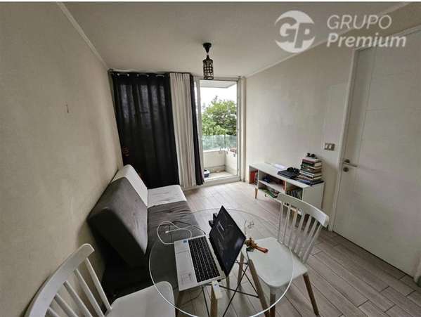 Departamento en venta de 1D+1B, en La Cisterna