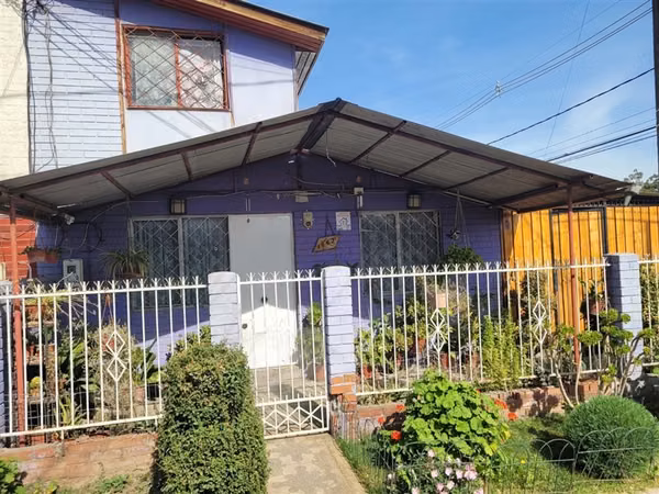 PROPIEDAD DENTRO DE CONDOMINIO SIN GGCC, USO HAB Y COMERCIAL