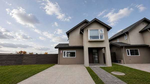 CASA, CONDOMINIO TIERRA NOBLE II (164864)
