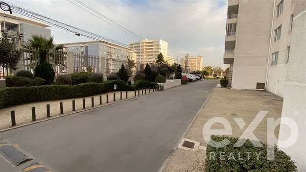 Depto en arriendo y vnta 3 dorm 2b con piscina en La Serena