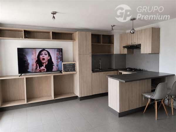 Oportunidad Amplio Home Estudio con Excelente Conectividad