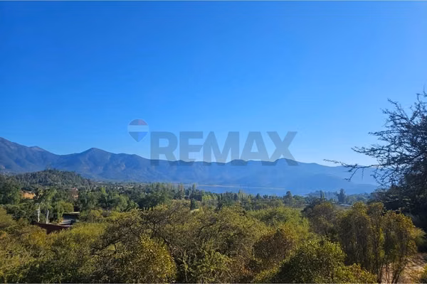 Parcela de 5.930 m² en laguna de aculeo
