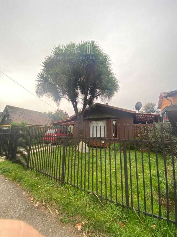 Vendo Amplia Casa en Barrio El Bosque (165015)