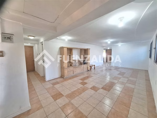 Casa en venta de 5 dormitorios en Puente Alto, MMV