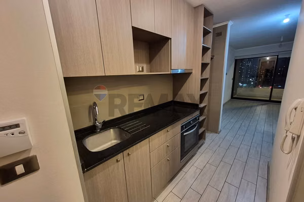 Arriendo a pasos del metro irarrazaval