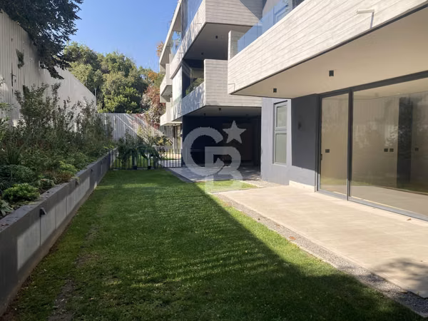 Departamento en Vitacura - Espoz - Bicentenario con jardín