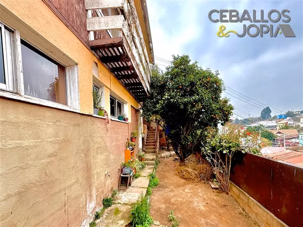 Casa en venta de 4 dorm. en Viña del Mar