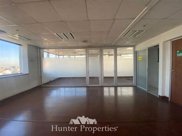 Oficina habilitada 207 M2 arriendo Providencia