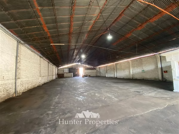 Bodega en arriendo en Camino Melipilla- Exposición