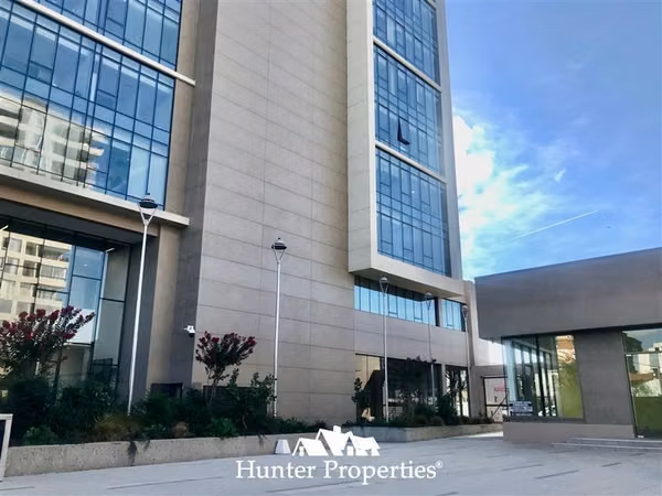 Nuevo, moderno y amplio Local Comercial venta centro Talca