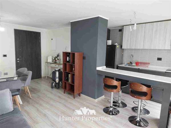 Departamento en venta de 2D-2B y piscina. en La Florida