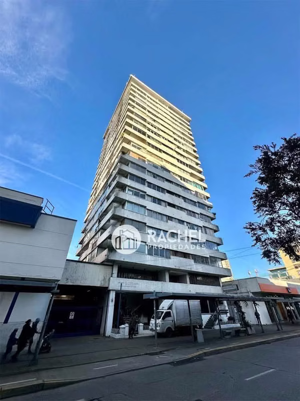 ARRIENDO DEPARTAMENTO EDIFICIO BANCO CHILE ESTACIONAMIENTO Y BODEGA