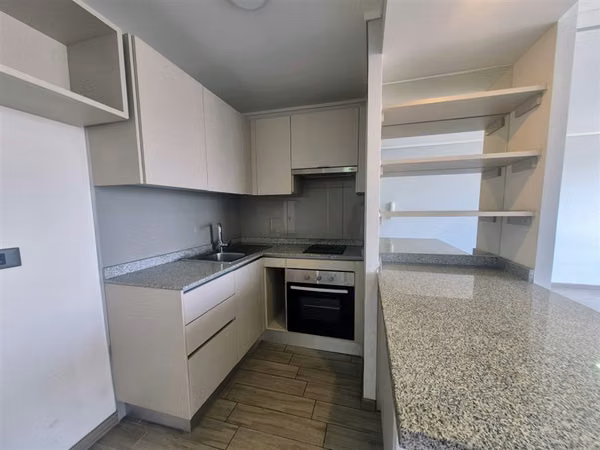 Departamento en venta de 1 dorm. con estac. en Ñuñoa