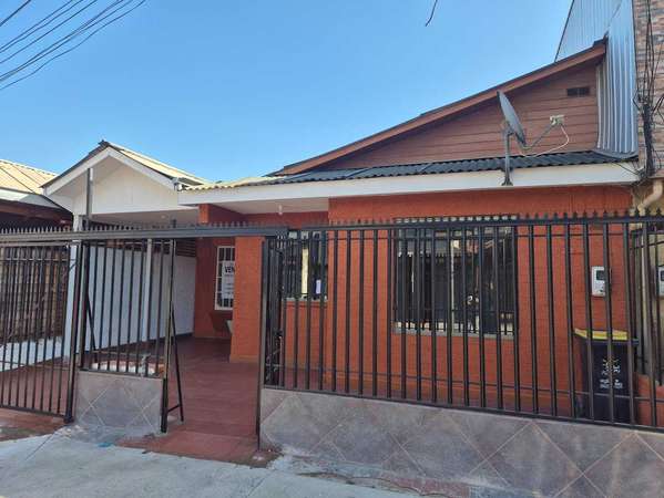 SE VENDE CASA SADUCEOS/BARRIO PEHUEN 9/MAIPÚ (166165)