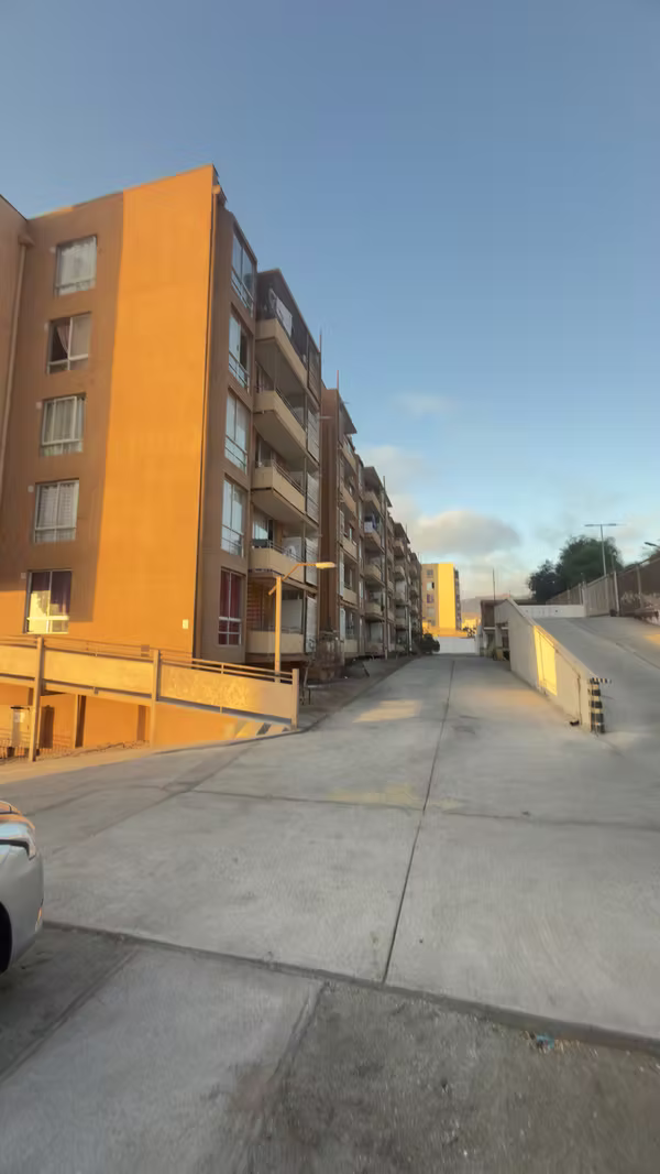 Se Vende Departamento 3 Dormitorios en sector sur valor 2.340UF