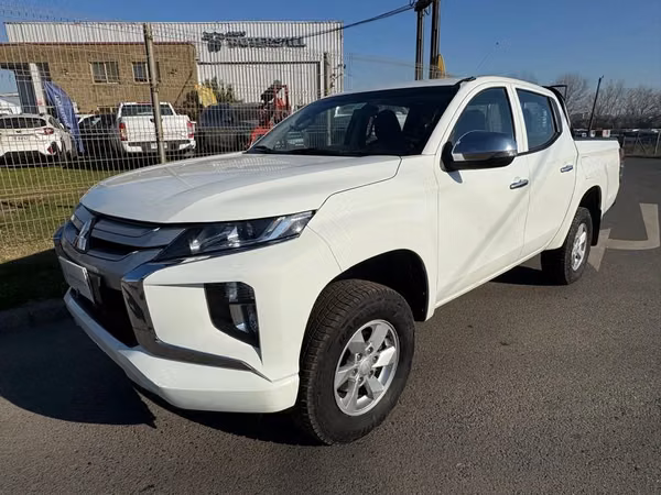 MITSUBISHI L200 2022