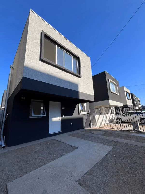 Hermosa casa nueva en arriendo Quillota Calle las Rosas 985