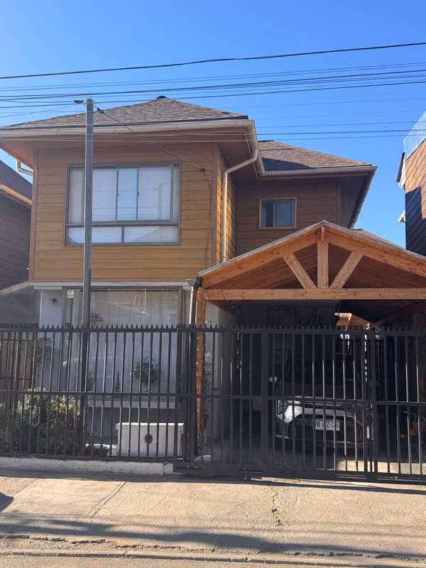 Se vende cómoda casa en Villa Tinajas de Machalí