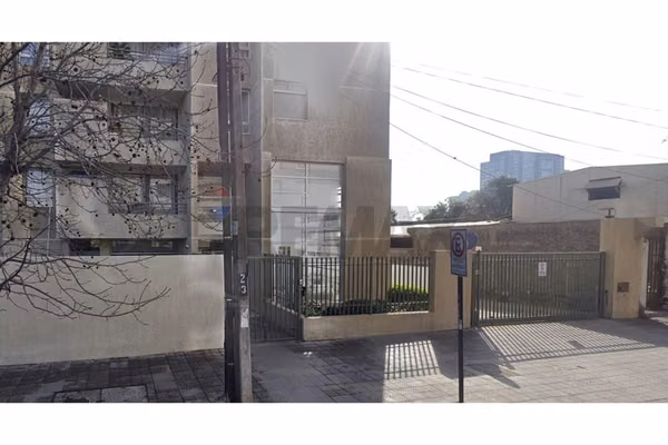 Departamento 3 d y 2 b más 2 bodegas