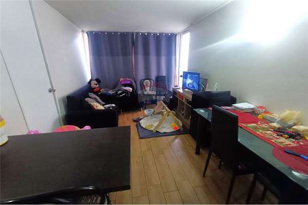 Venta depto 2d/1b metro las rejas