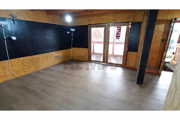 Oficina de 68 m2 en arriendo - peñaflor