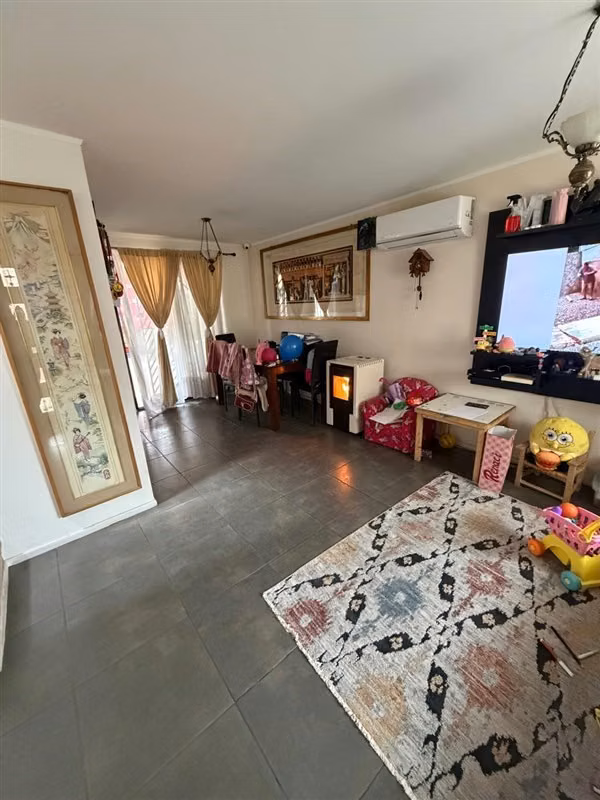 Casa en venta de 3 dorm. en San Bernardo