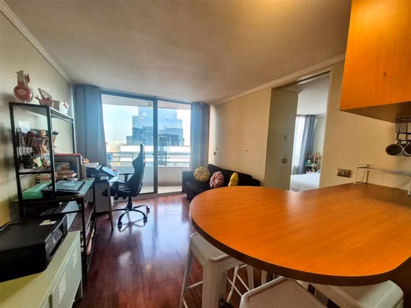 Departamento en venta de 1 dorm. con estac. en Providencia