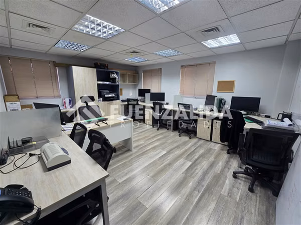 Oficina en venta Metro Escuela Militar, Las Condes