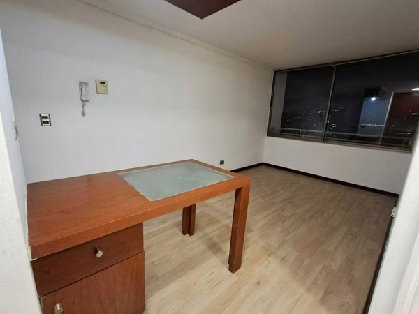 Departamento con vista despejada y luminoso (167991)