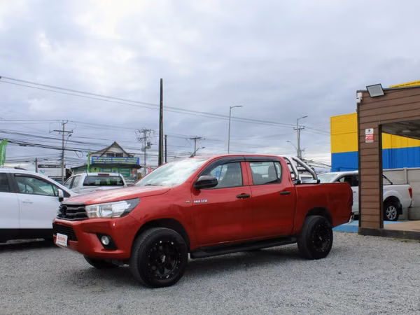 TOYOTA HI LUX D CAB 