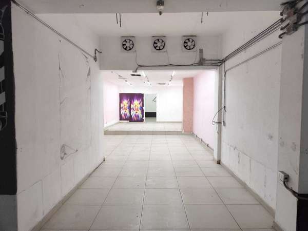 Espacio Comercial Moderno y Bien Conectado (168193)
