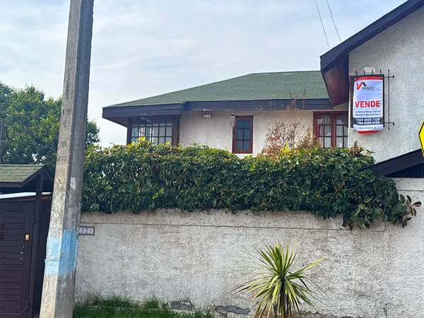 Venta de amplia y hermosa casa, cerca del centro de Maipú