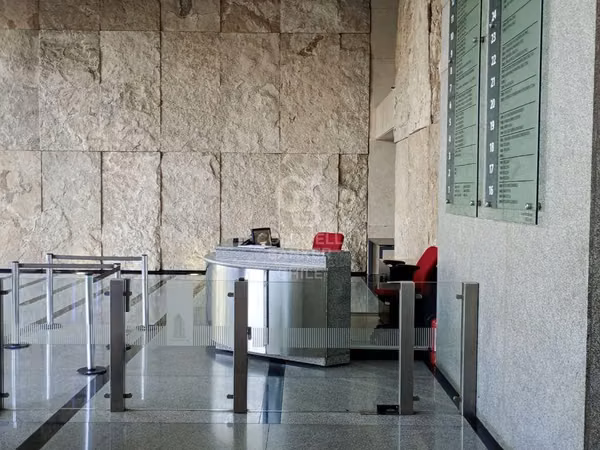 Oficina Torre Millenium 326m2