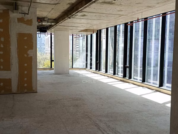 Oficina Cerro El Plomo 270m2