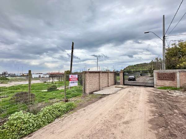 PARCELA 5.245 M² EN CONDOMINIO SANTA ELIANA CHICUREO