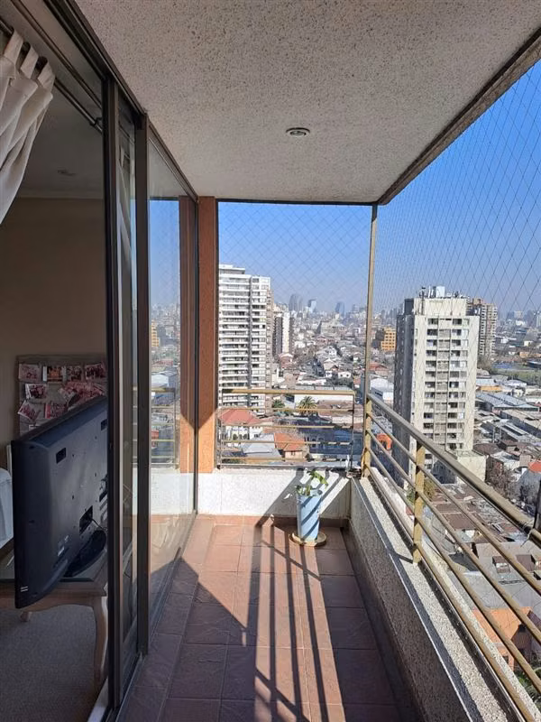Departamento en venta de 2 dorm. en Recoleta