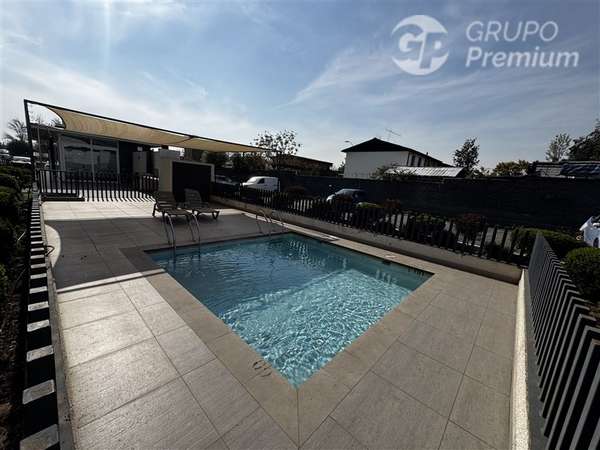 Departamento en venta de 2 dorm. En Macul Metro las torres