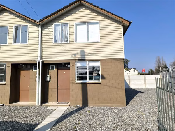 Casa en venta de 3 dorm. en Peñaflor