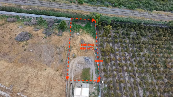 DERECHOS EN TERRENO PACHACAMITA BAJO LA CALERA