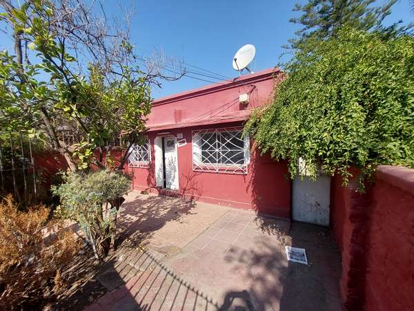 2 CASAS EN BUEN TERRENO DE 680m2 - OFERTA! (168614)