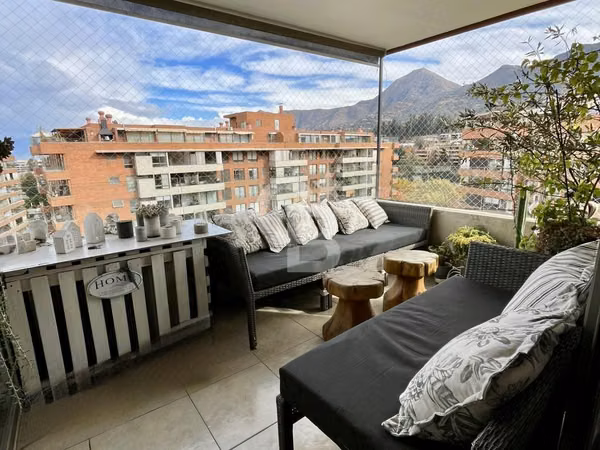 Duplex con amplia terraza en azotea