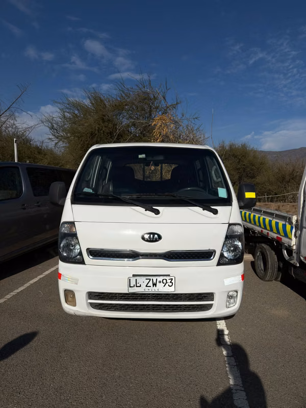 Camioneta Kia Frontier DCAB 2.5 (2019)