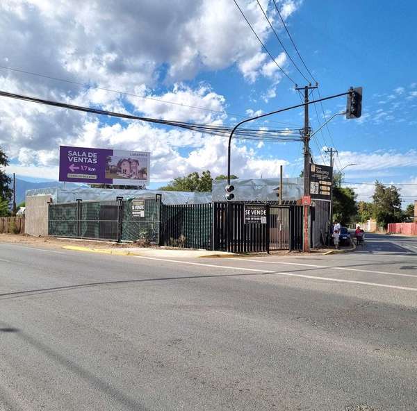 Local Comercial con Alta Visibilidad (168694)