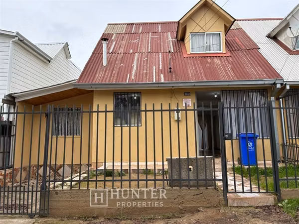 Casa en arriendo de 4D 1B, sala estar. en Barrio norte Talca