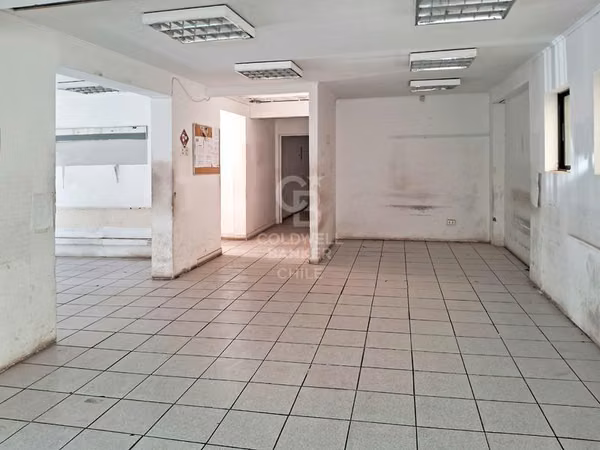 Arriendo Casa Comercial / Metro Escuela Militar