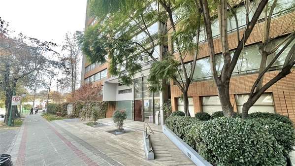 Departamento en venta de 2 dorm. en Ñuñoa campus oriente