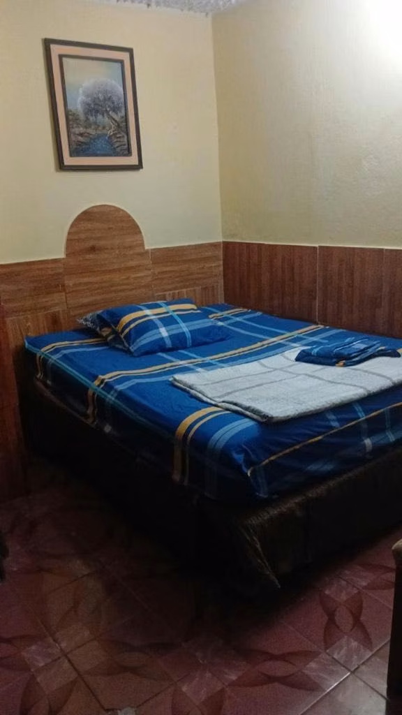 Arriendo piezas amobladas