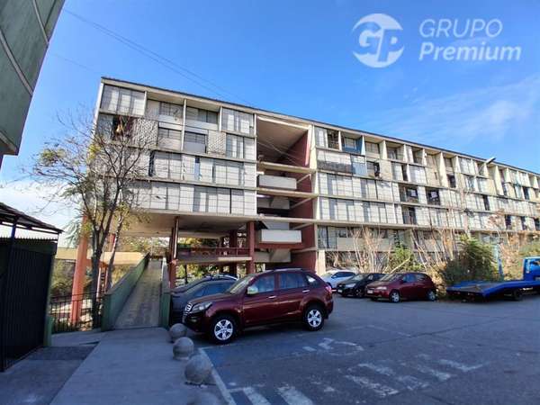 Departamento en venta de 3 dorm. en Estación Central