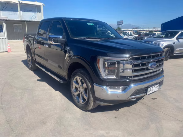 CAMIONETA Marca FORD Modelo F150 LARIAT LUXURY 4X4 5.0L AU Año 2023